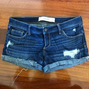 A&F Medium Wash Jean Shorts Sz 0/25W